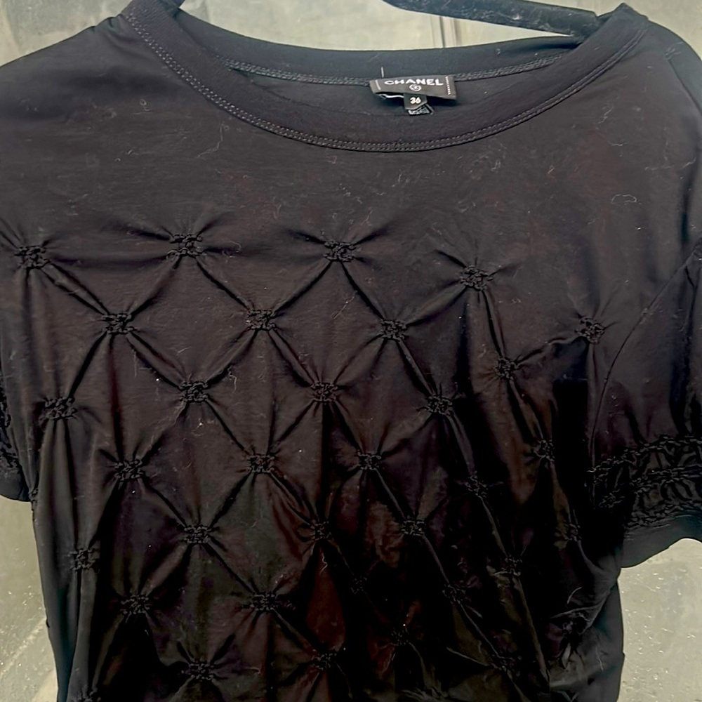 chanel classic tee barely worn